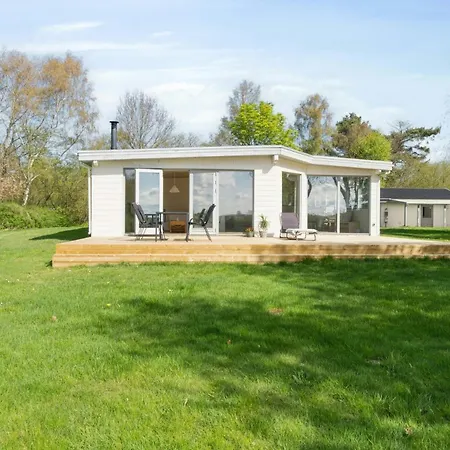 Сasa de vacaciones With Views Over Arreso